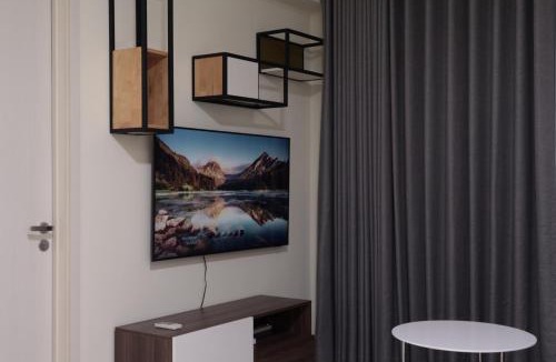 An Phu Apartment | Spacious Modern Deluxe apartment with balcony, pool, gym and yoga