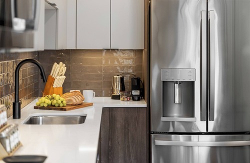 Everett Apartment | Sterling 1BR at Everett | Pool & Gym