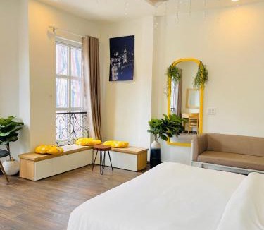 Phuong Hotel | Street View Hotel & Apartment