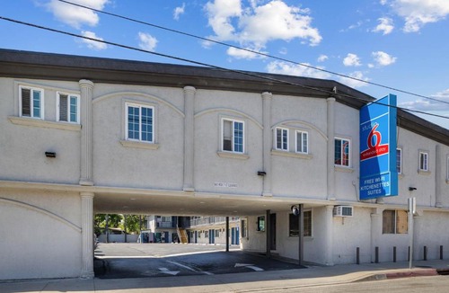 Rosemead Hotel | Studio 6 Rosemead, CA