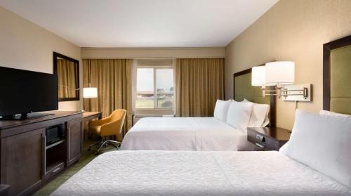 Gillette Hotel | Summit Suites
