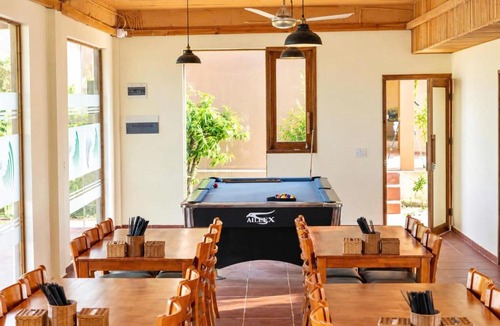 Moc Chau Hotel | Tea Hill Homestay