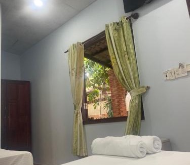 Cua Lap Hotel | Thành Khôi Bungalow