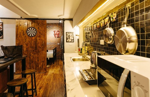 Dong Da House | *THE ARTIST*-FRENCH HOUSE WITH ROOF GARDEN