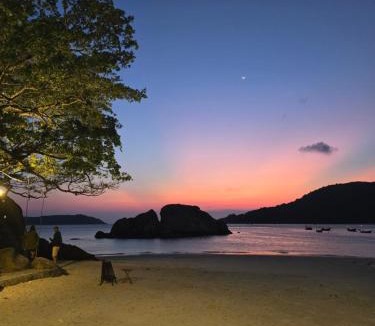 Tan Hiep House | The Coral Homestay & Pub