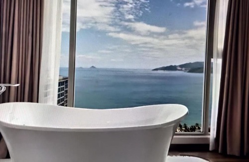 Tran Phu Beach Apartment | The High Palms Nha Trang Bay
