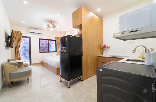 Nguyen Thai Binh Hotel | The Pivot Suite Ben Thanh - District 1