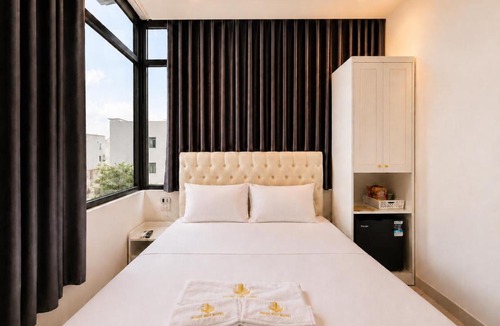 Trung Phung Hotel | The QH Boutique Hotel - Trung Phụng