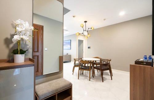 Little Japan Apartment | The Rixx Madison Tower With Pool and Gym