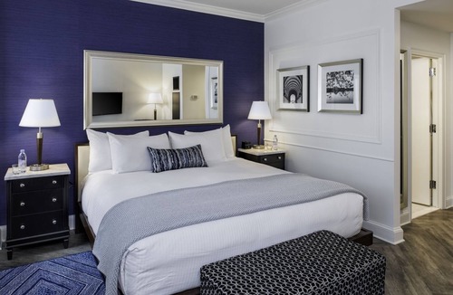 Capitol Hill Hotel | Three Units | On Site Bar | Central DC Stay | Near Capitol Hill & Monuments