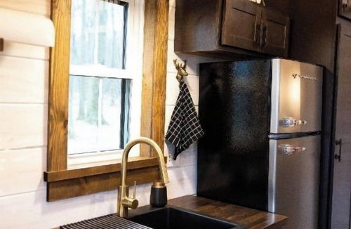 Farmdale House | Tiny Haven