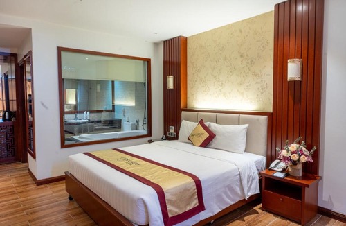 Tu Son Hotel | Tu Son Luxury Hotel
