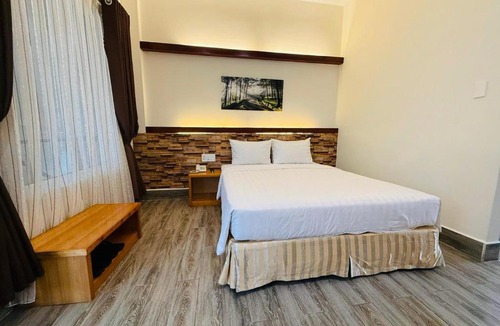 Phuong Hotel | TUK Villa Hotel