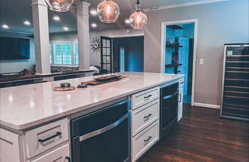 Columbus House | Updated Midtown Retreat with Pool, Huge Kitchen & Family Outdoor Space