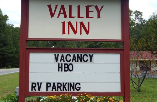 Pine Mountain Valley Hotel | Valley Inn