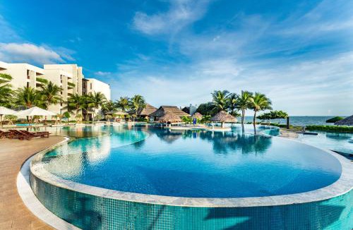 Xuyen Moc Resort | Vietsovpetro Ho Tram Beach Resort & Spa