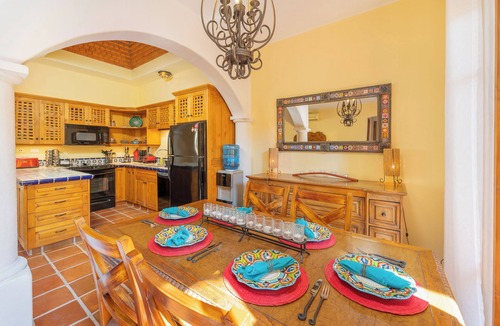 Nopolo House | Wonderful 2bedrooms Home, Golf course view