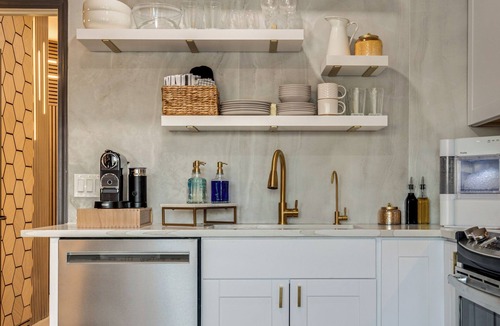 Green Valley Condo | Your Five-Star Escape on the Fairway
