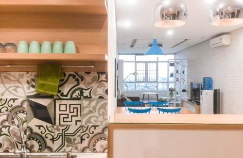 Da Nang City Centre Apartment | ZORO HOME Deluxe Stunning-View Condominium Danang Center