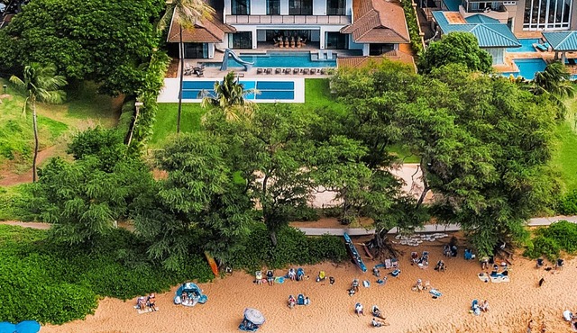 #1 Luxury BEACHFRONT! Pickleball, Sand Volleyball, 2 Gyms, Pool in Lahaina