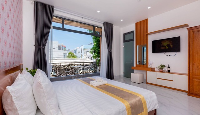 126 Vung Tau Pool Villa Back Beach