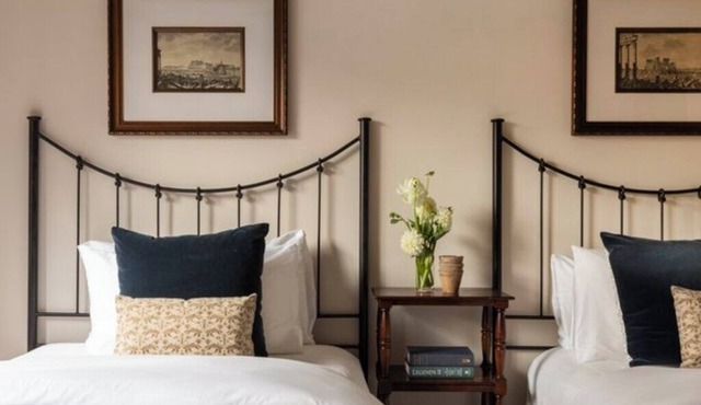 2 Premier Suite 2Beds Balcony | Hotel Granduca | Antique Décor Near The Galleria in Houston