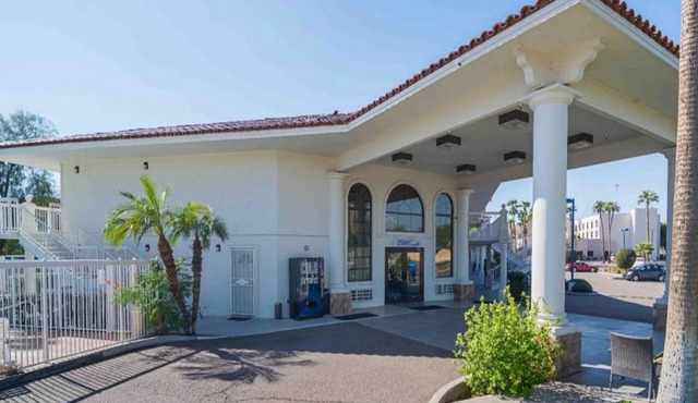 2 Queen Beds | Non-Smoking in Chandler