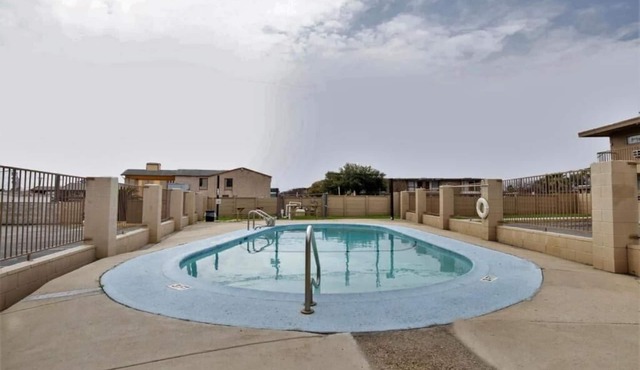 3 Clean & Convenient Rooms Near Wolff Municipal Stadium | Onsite Pool, Parking in Bexar County