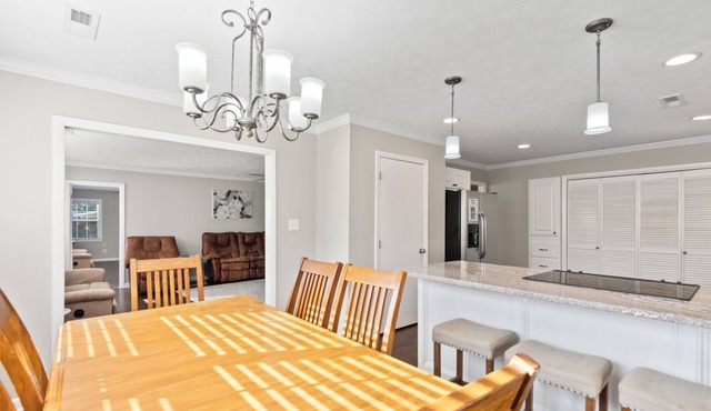 4 bed/2 bath across from Sand Mountain Park in Albertville