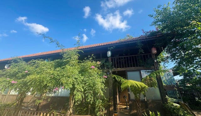 A Hùng Home & Restaurant in Kon Plong