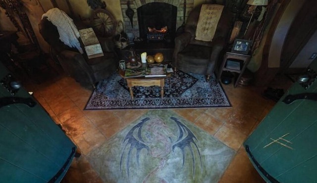 A Warm Hearth and "All the Comforts of Home" in Fairfield