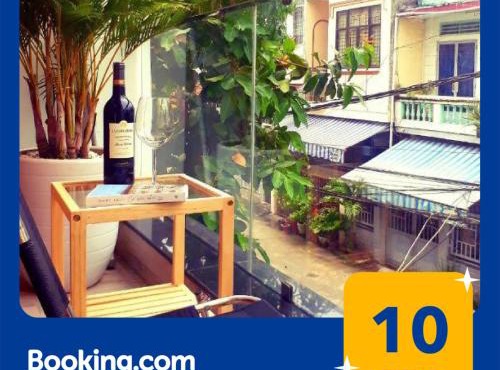 Adora Central Park Hostel