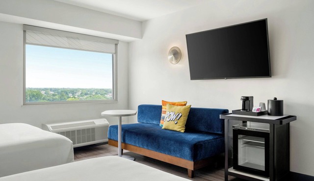 Aloft by Marriott Chicago Schaumburg in Rolling Meadows