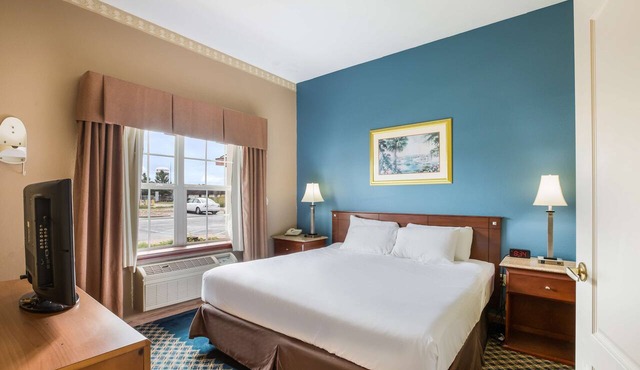 Americas Best Value Inn & Suites Three Rivers in Three Rivers