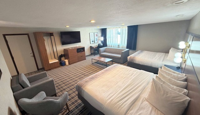 AmericInn by Wyndham Appleton Downtown in Appleton