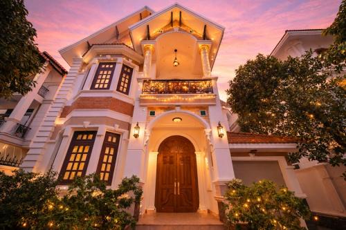 Amory Villa Thao Dien