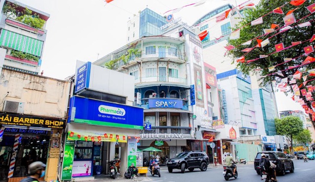 Avora Cong Quynh Hostel