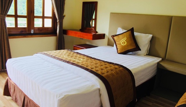 Ba Be Legend Hotel in Ba Be