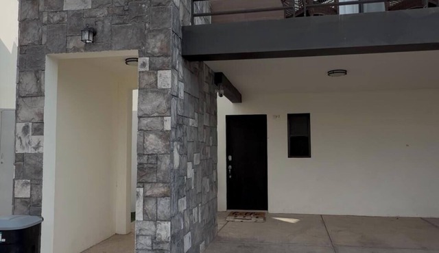 Beautiful 3-bed house,came and discover the beauty of casa Valencia. in Hermosillo