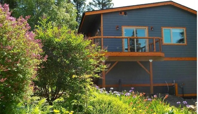 Beautiful Hillside-Guest House in Anchorage