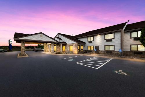 Best Western Derby Inn in Eagle River
