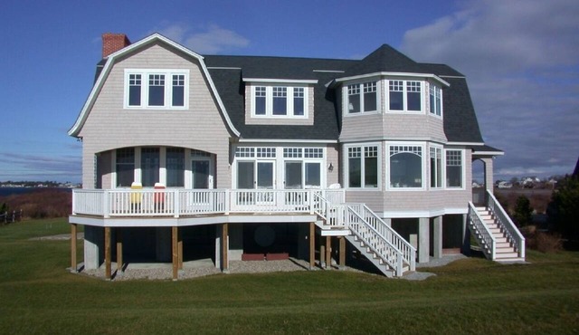 Biddeford Pool - Directly on Beach- 360 Ocean Views - Fall 2026 Weeks Available in Biddeford