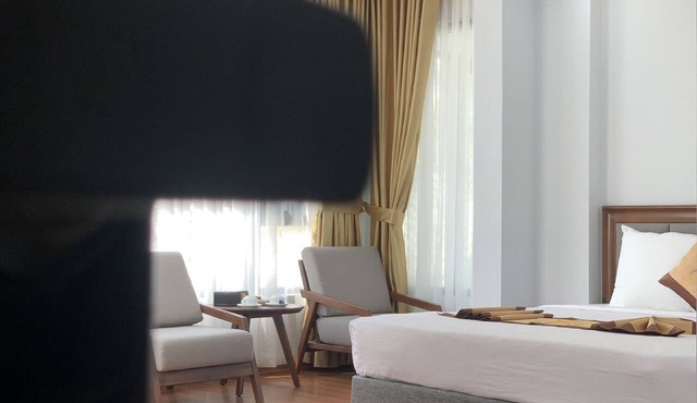 BO BIEN VANG HOTEL in Tan Thanh
