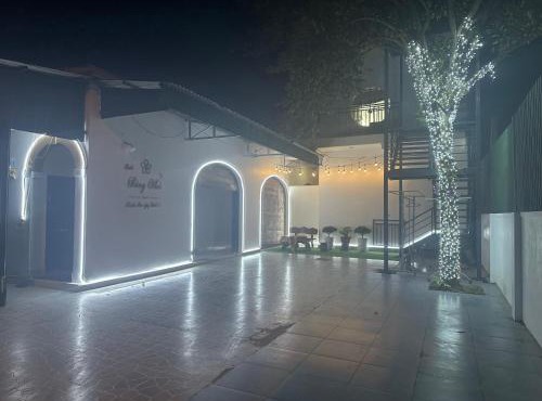 Bong Mai Thai Hoa Hotel