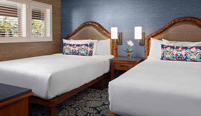 Bright Bay View Queens Suite | Great for Group Getaways | 2 units in San Diego