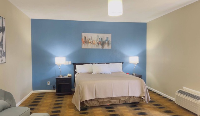 Budgetel Inn & Suites in Dillard