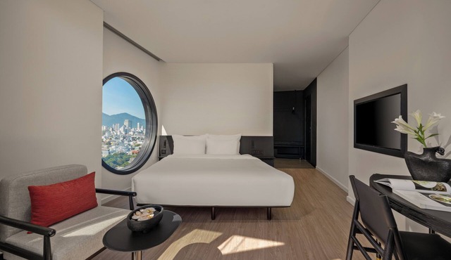 Caro Premium Danang Hotel