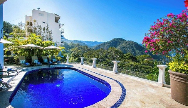 Casa Aventura - 9BR in Conchas Chinas