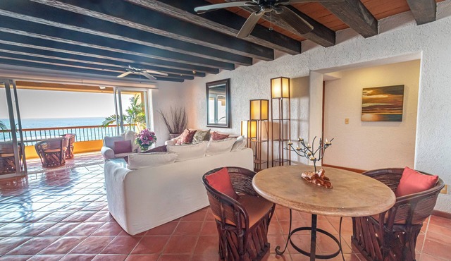 Casa Cielo Palmares - Beautiful beachfront 2-bedroom condo in Puerto Vallarta