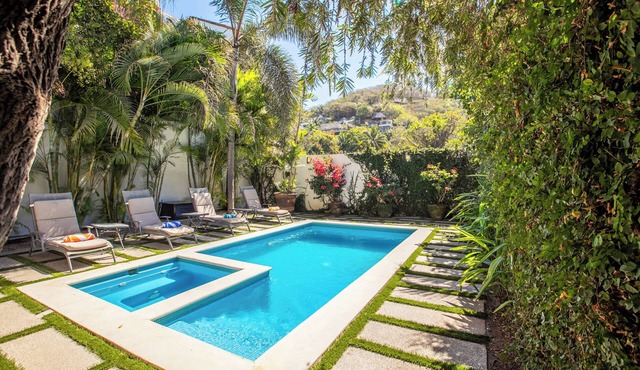 Casa Kiki - SUMMER SPECIAL - Award Winning - North End -Beach, Pool, Hot Tub in Sayulita